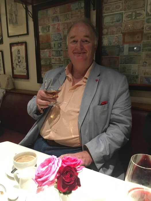 image_547892034969257